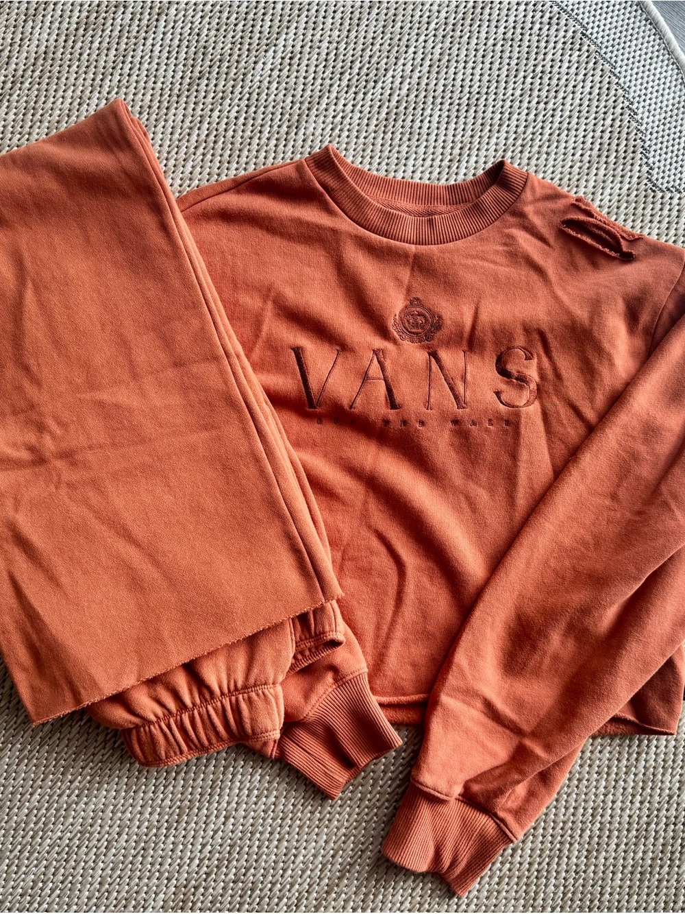 Vans Embroidered Orange Set